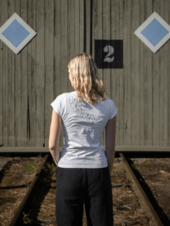 kyticky bile poza web-min